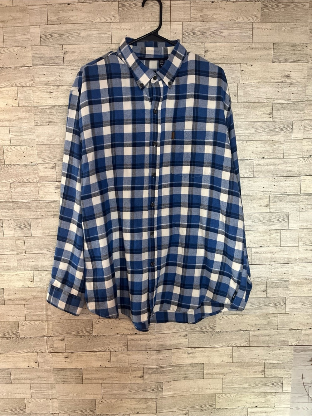 Izod Flannel Shirt Blue White Plaid Men’s Size XL